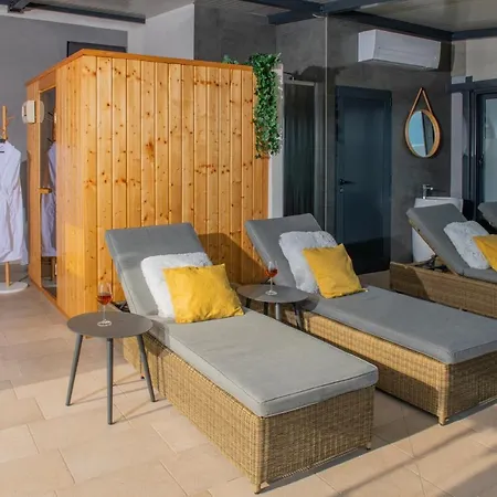 شقة فندقية Punta Blu - Pool & بريمونتيرا