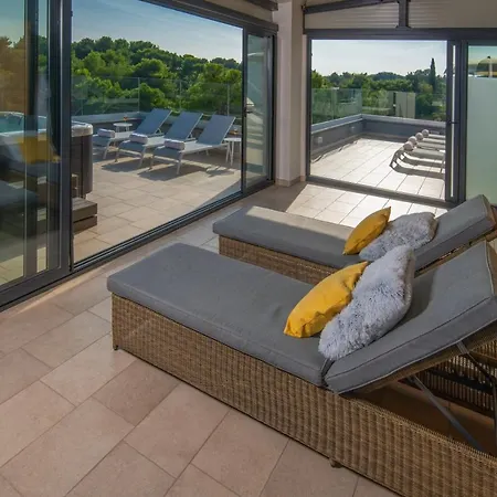 Punta Blu - Pool & アパートホテル 4*