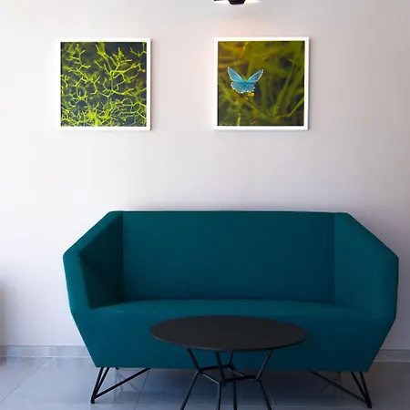 アパートホテル Punta Blu - Pool & プレマントゥーラ