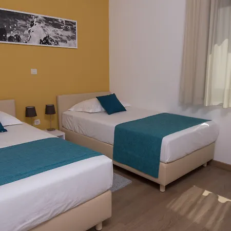 Lägenhetshotell Punta Blu - Pool & Premantura