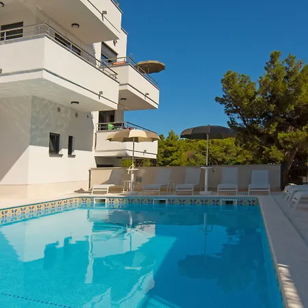 Lägenhetshotell Punta Blu - Pool &