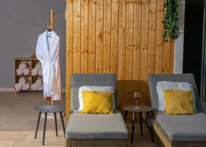 Punta Blu - Pool & Premantura