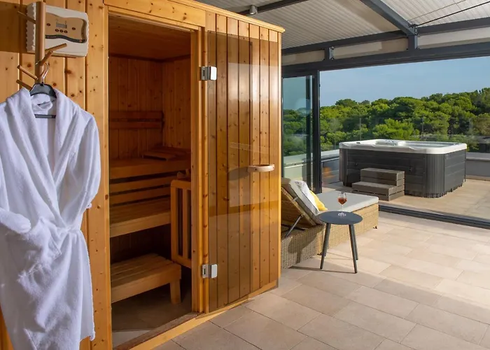 Aparthotel Punta Blu - Pool & 4*