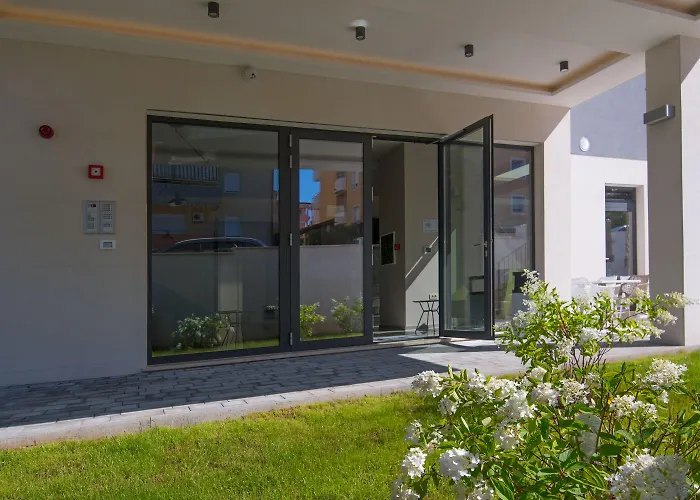 Punta Blu - Pool & Aparthotel